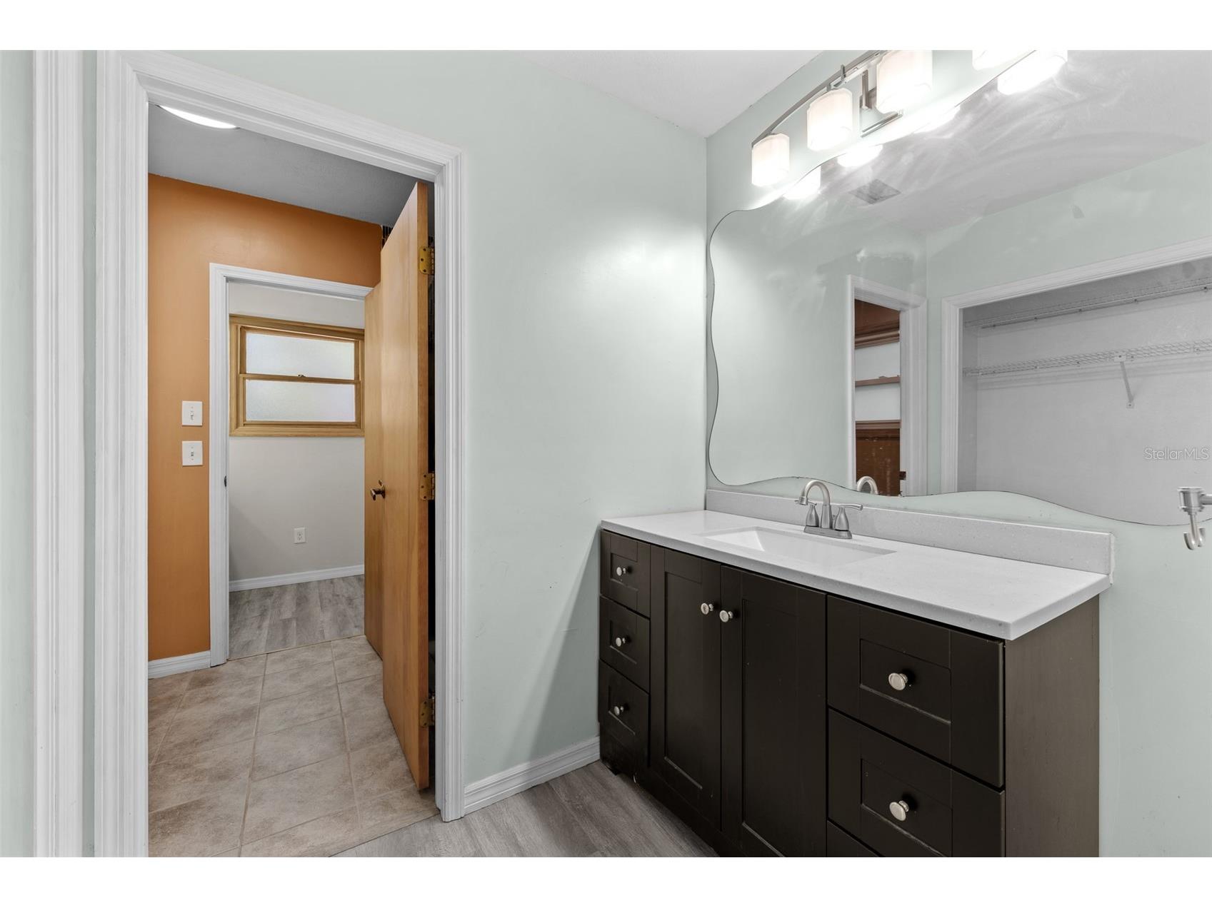 1550 Chateau Wood Drive Clearwater FL 33764 TB8495817 image19