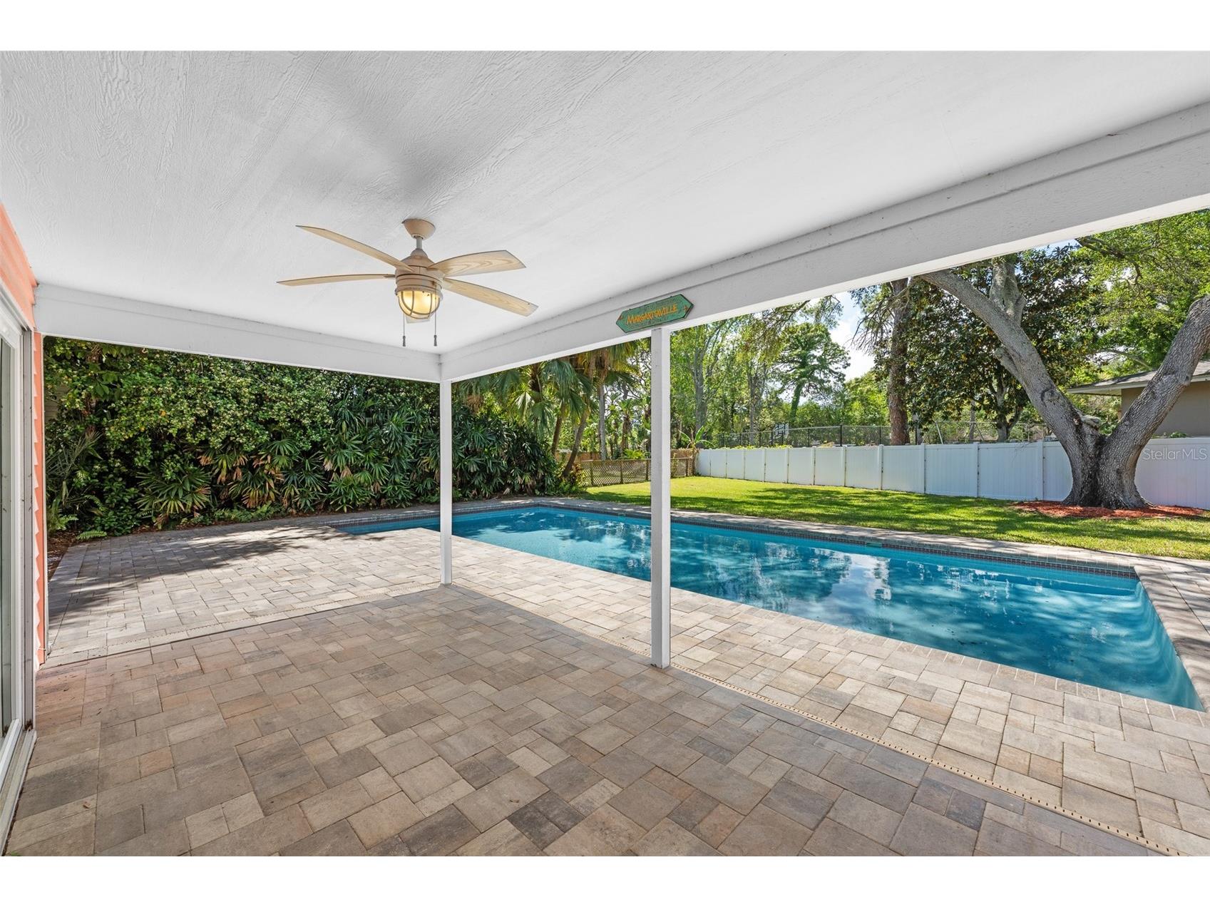 1550 Chateau Wood Drive Clearwater FL 33764 TB8495817 image27