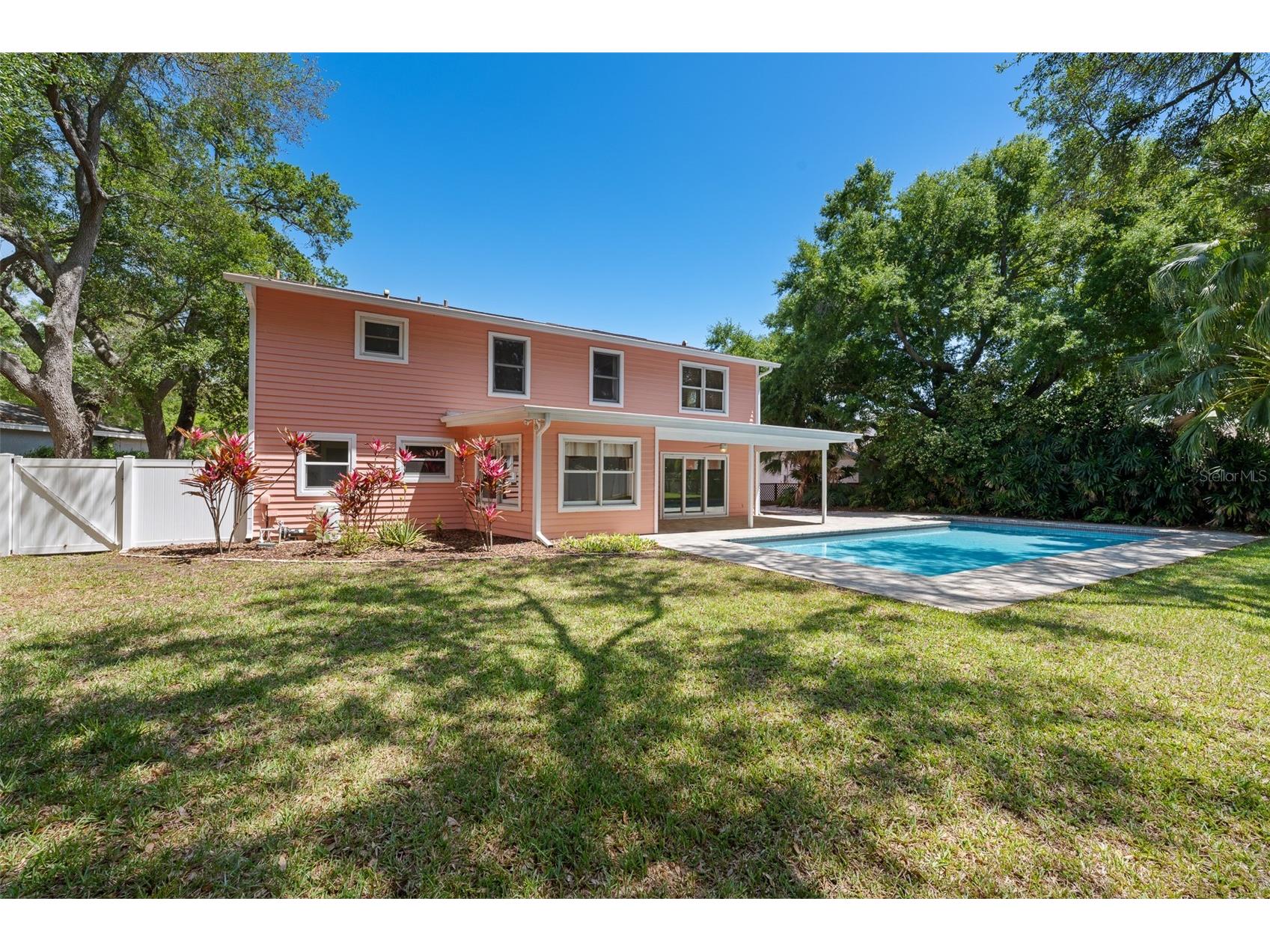 1550 Chateau Wood Drive Clearwater FL 33764 TB8495817 image29