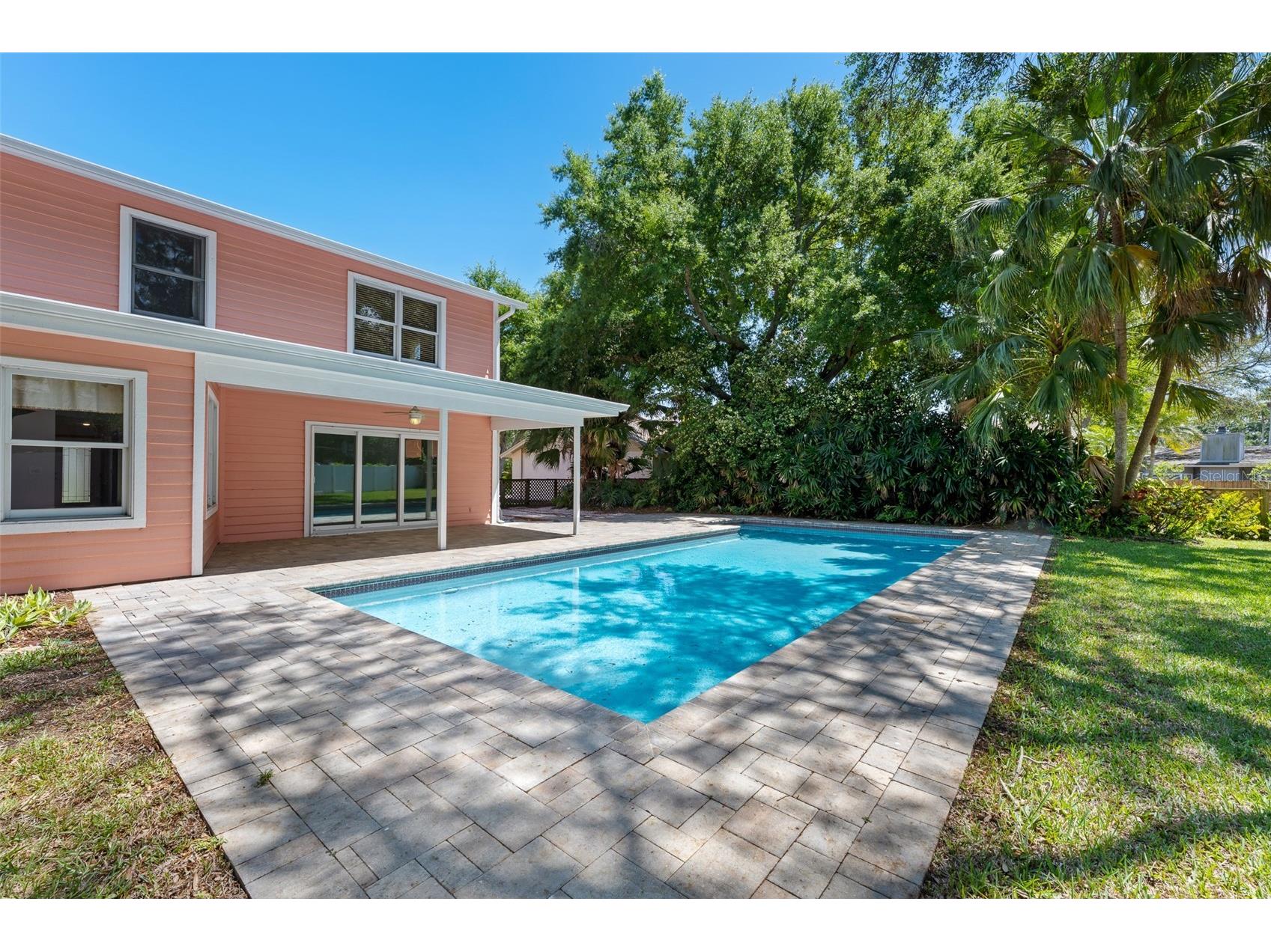 1550 Chateau Wood Drive Clearwater FL 33764 TB8495817 image30