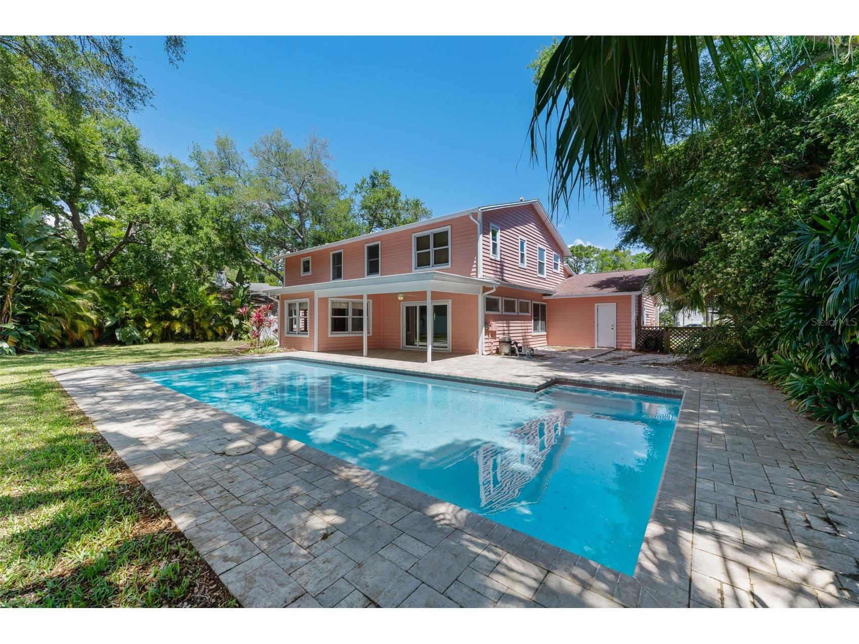 1550 Chateau Wood Drive Clearwater FL 33764 TB8495817 image35