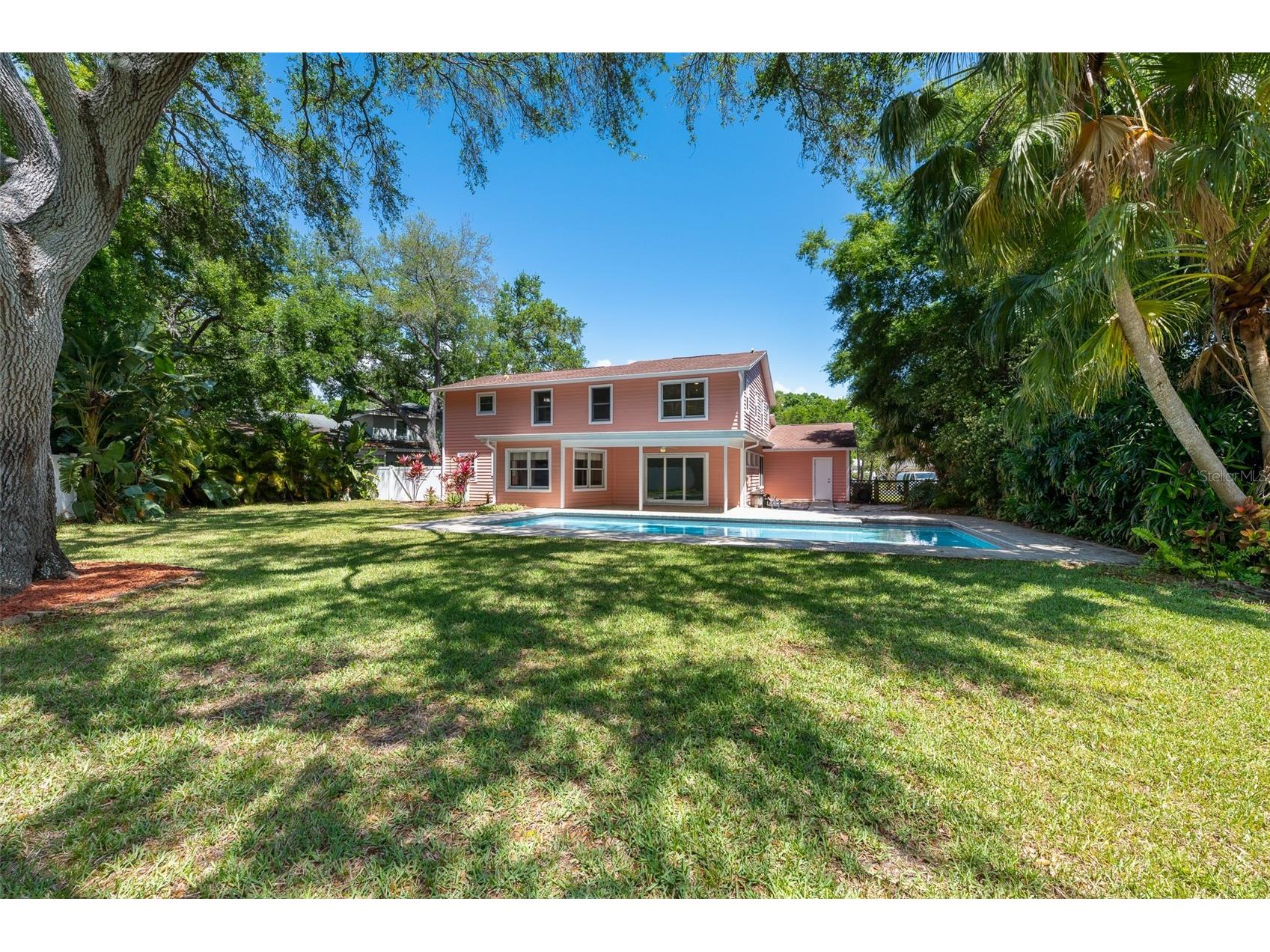 1550 Chateau Wood Drive Clearwater FL 33764 TB8495817 image37