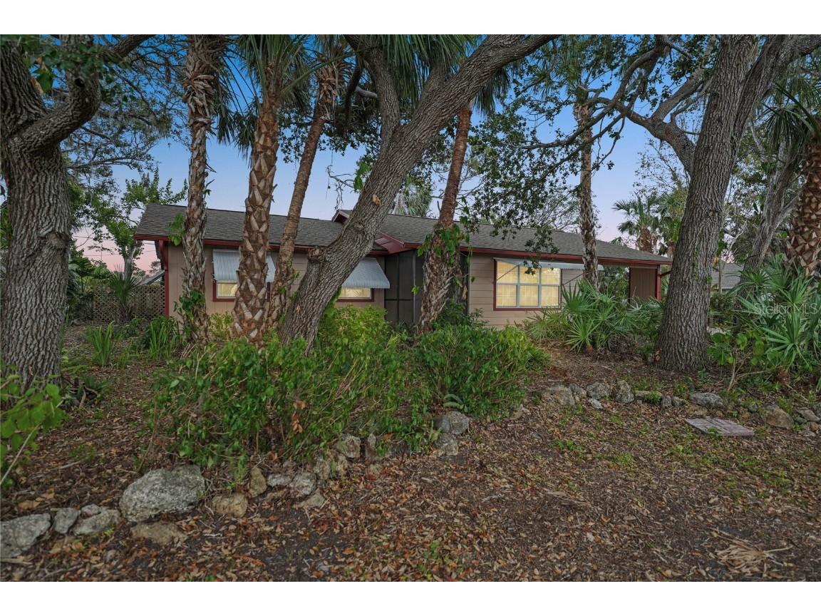 1550 Dorchester Street Port Charlotte FL 33952 C7472434 image1