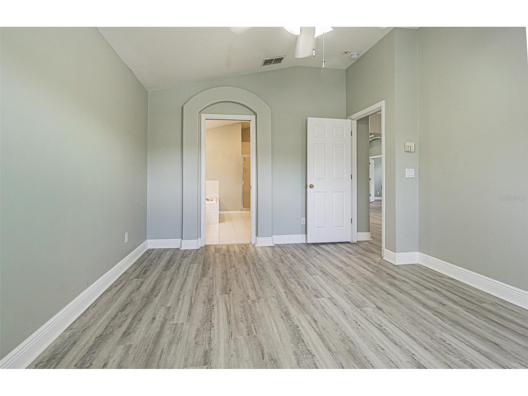 1550 Maximilian Drive Wesley Chapel FL 33543 TB8517355 image17