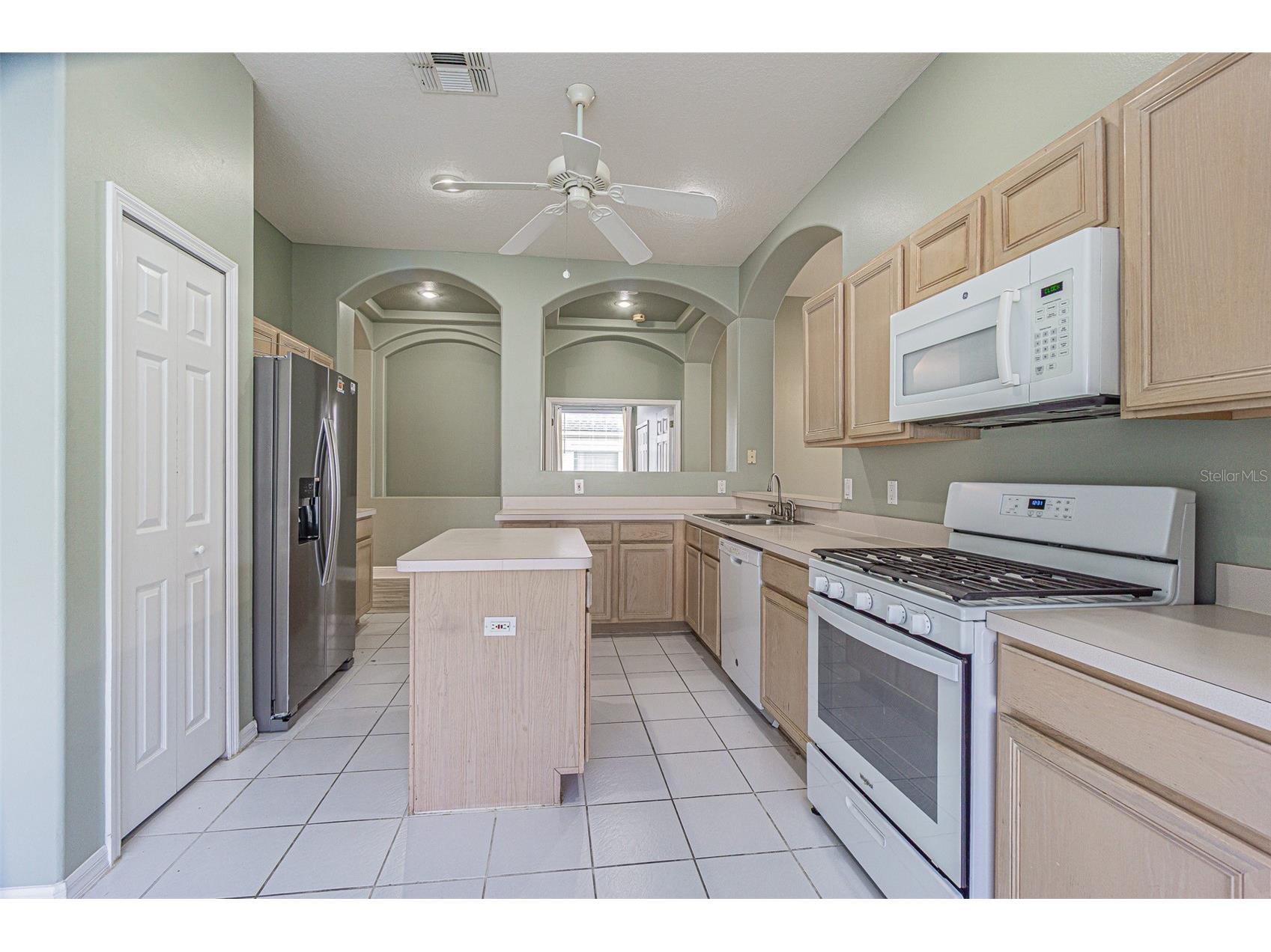 1550 Maximilian Drive Wesley Chapel FL 33543 TB8517355 image7