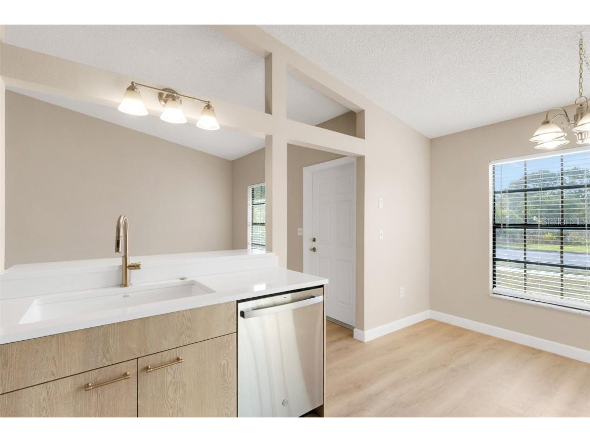 1550 N Pompano Avenue Sarasota FL 34237 N6141665 image19