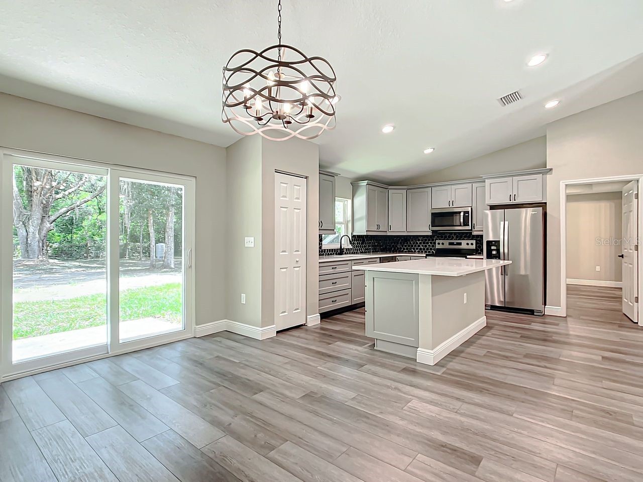 15500* NE 49 Place Williston FL 32696 OM726135 image7