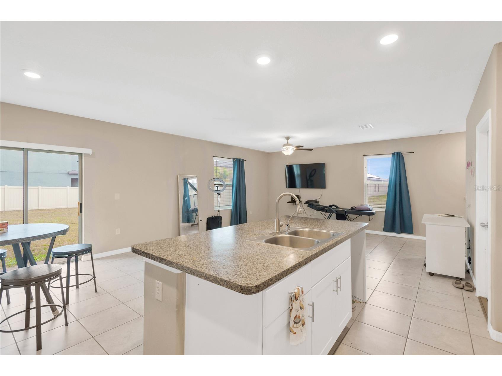 15501 Wicked Strong Street Sun City Center FL 33573 TB8460852 image8