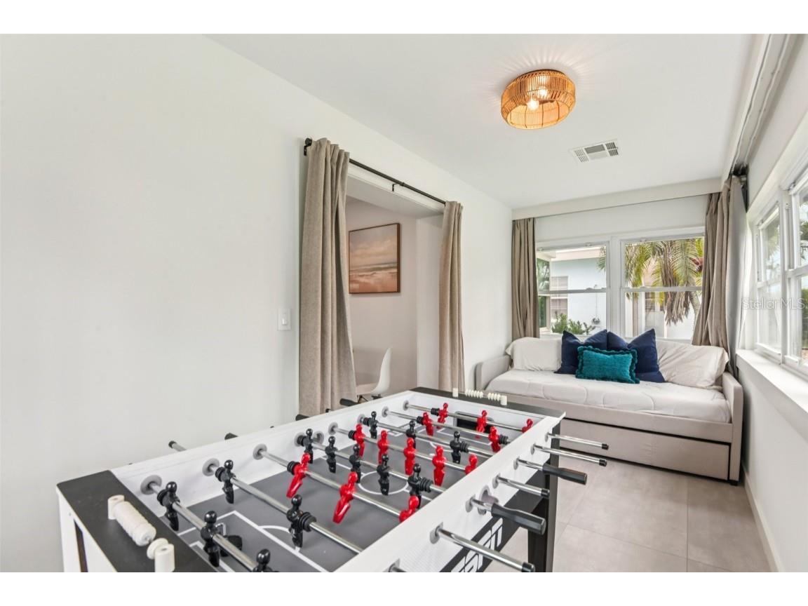 15506 1st Street E Redington Beach FL 33708 TB8442406 image10