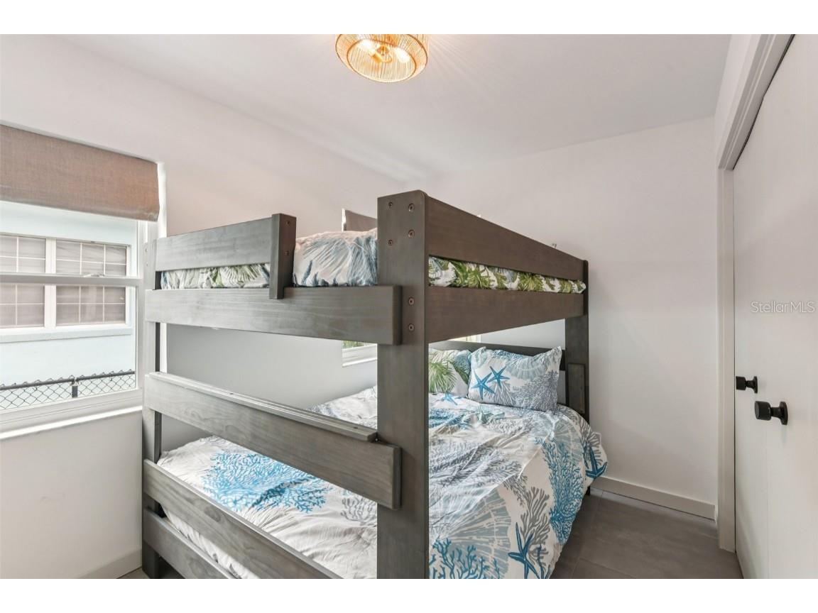 15506 1st Street E Redington Beach FL 33708 TB8442406 image18