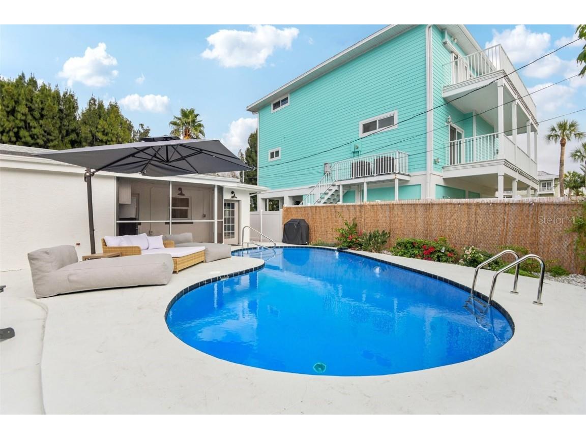 15506 1st Street E Redington Beach FL 33708 TB8442406 image23