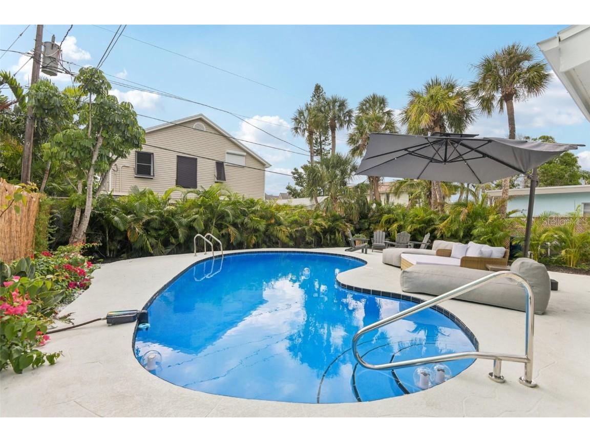 15506 1st Street E Redington Beach FL 33708 TB8442406 image3