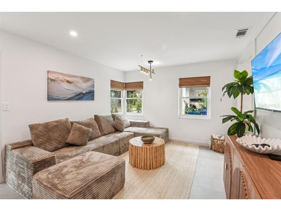 15506 1st Street E Redington Beach FL 33708 TB8442406 image5