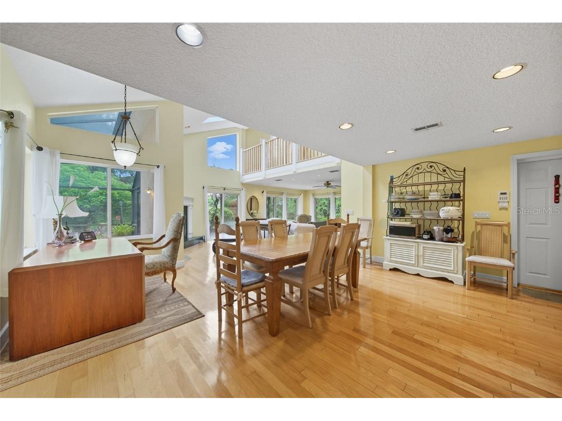 15507 N Himes Avenue Tampa FL 33618 TB8425641 image12