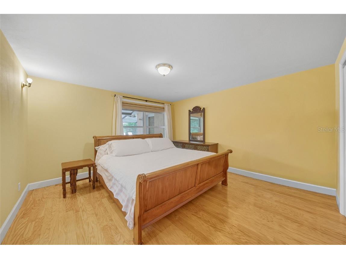 15507 N Himes Avenue Tampa FL 33618 TB8425641 image17