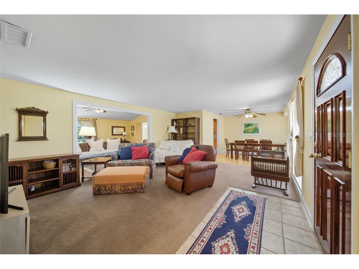 15507 N Himes Avenue Tampa FL 33618 TB8425641 image5