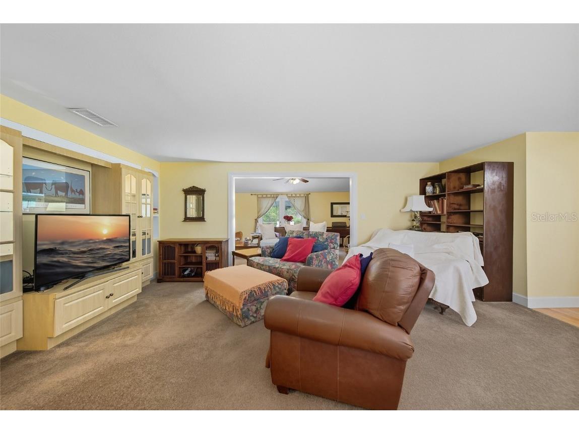 15507 N Himes Avenue Tampa FL 33618 TB8425641 image7