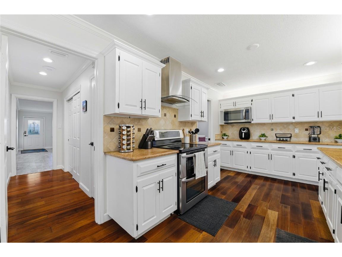 15509 Casey Road Tampa FL 33624 TB8442142 image11