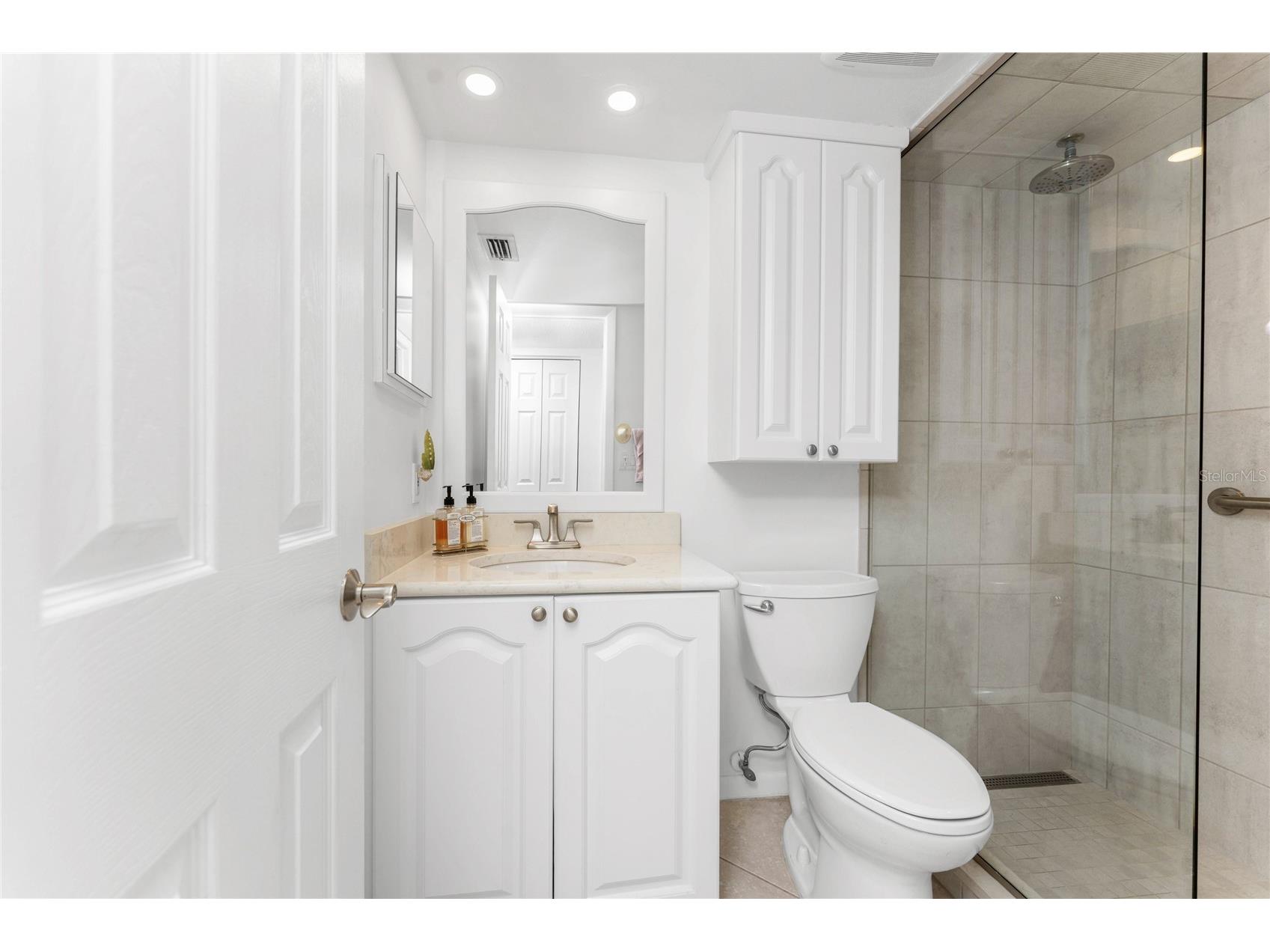 1551 Beach Road #204 Englewood FL 34223 - LEMON BAY D6146166 image23