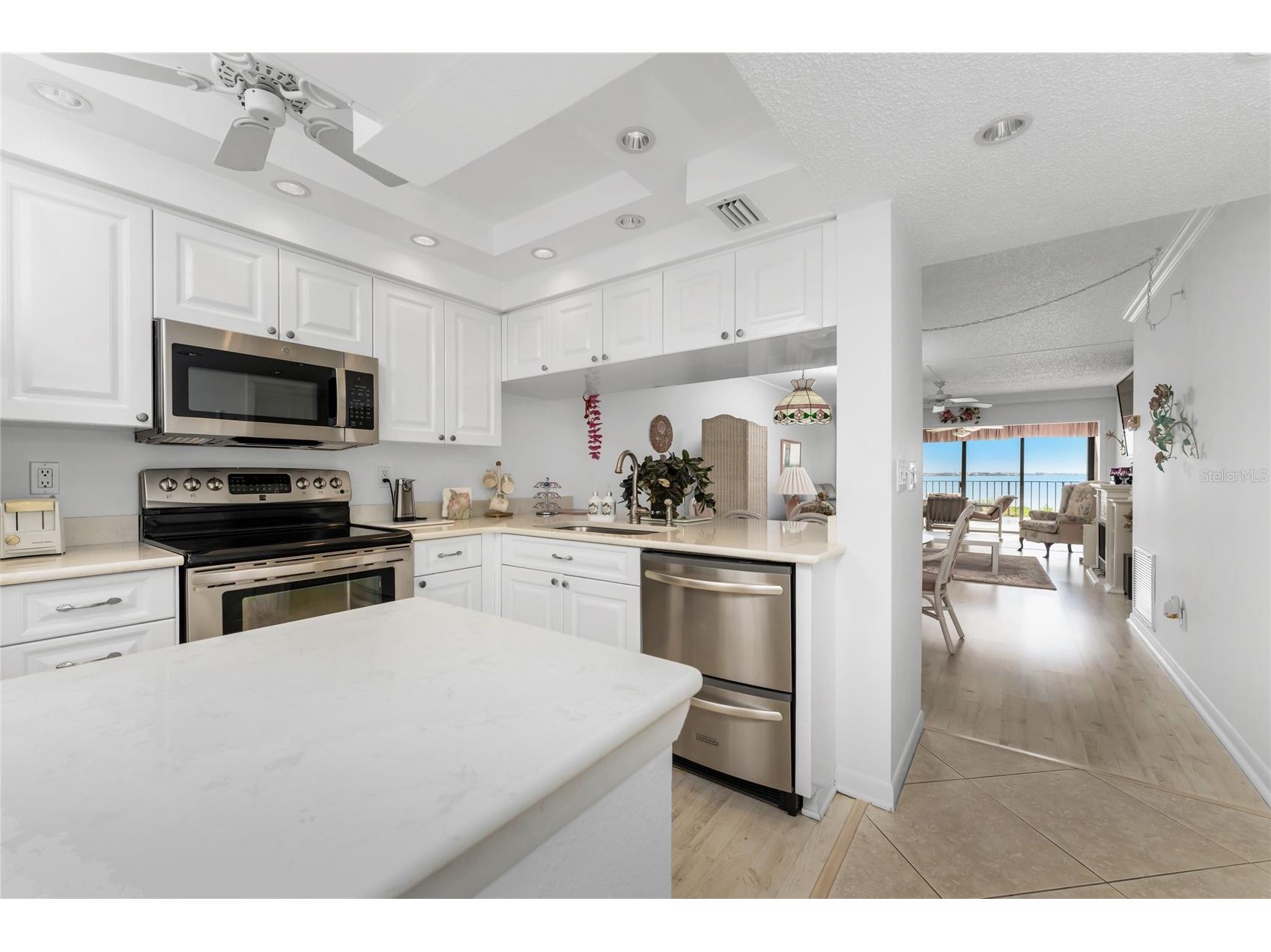 1551 Beach Road #204 Englewood FL 34223 - LEMON BAY D6146166 image6