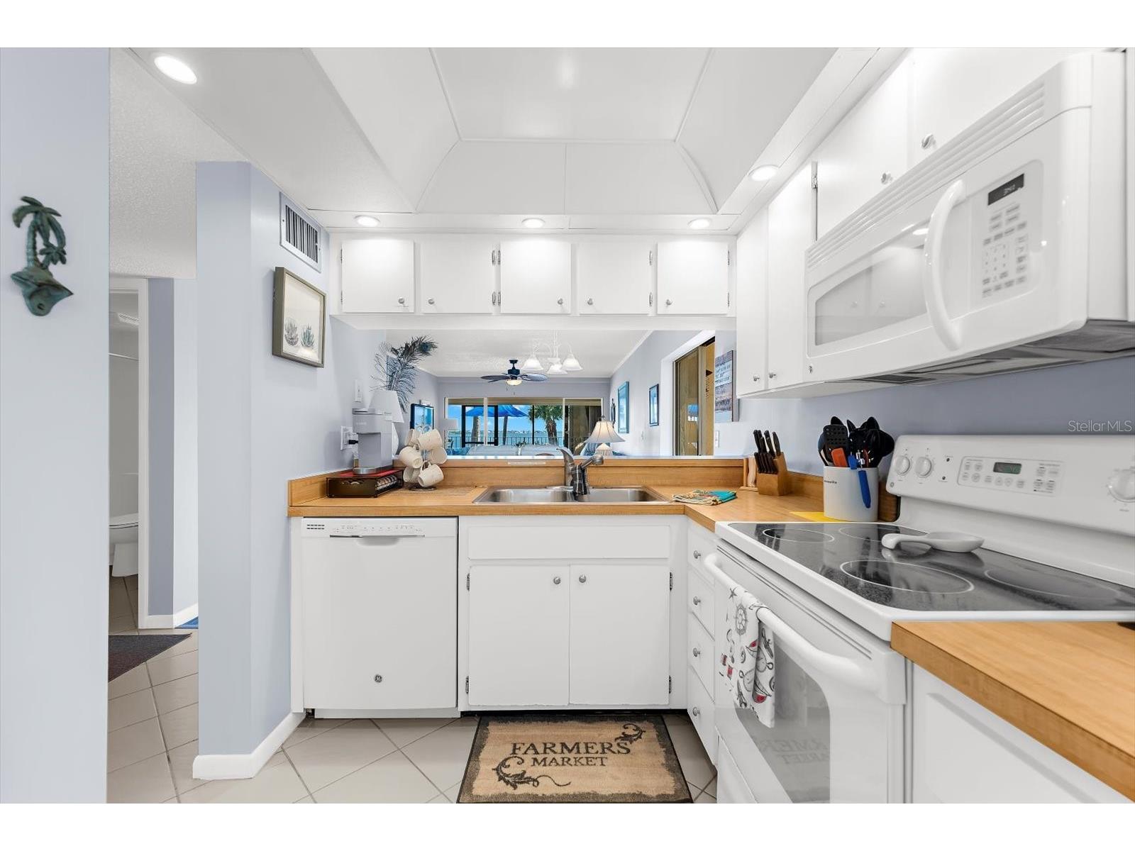 1551 Beach Road #207 Englewood FL 34223 D6144584 image4