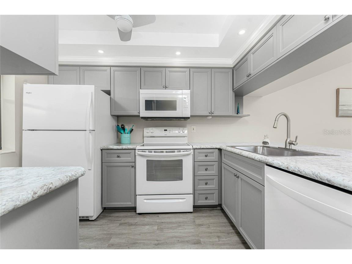 1551 Beach Road #306 Englewood FL 34223 - LEMON BAY D6143987 image20