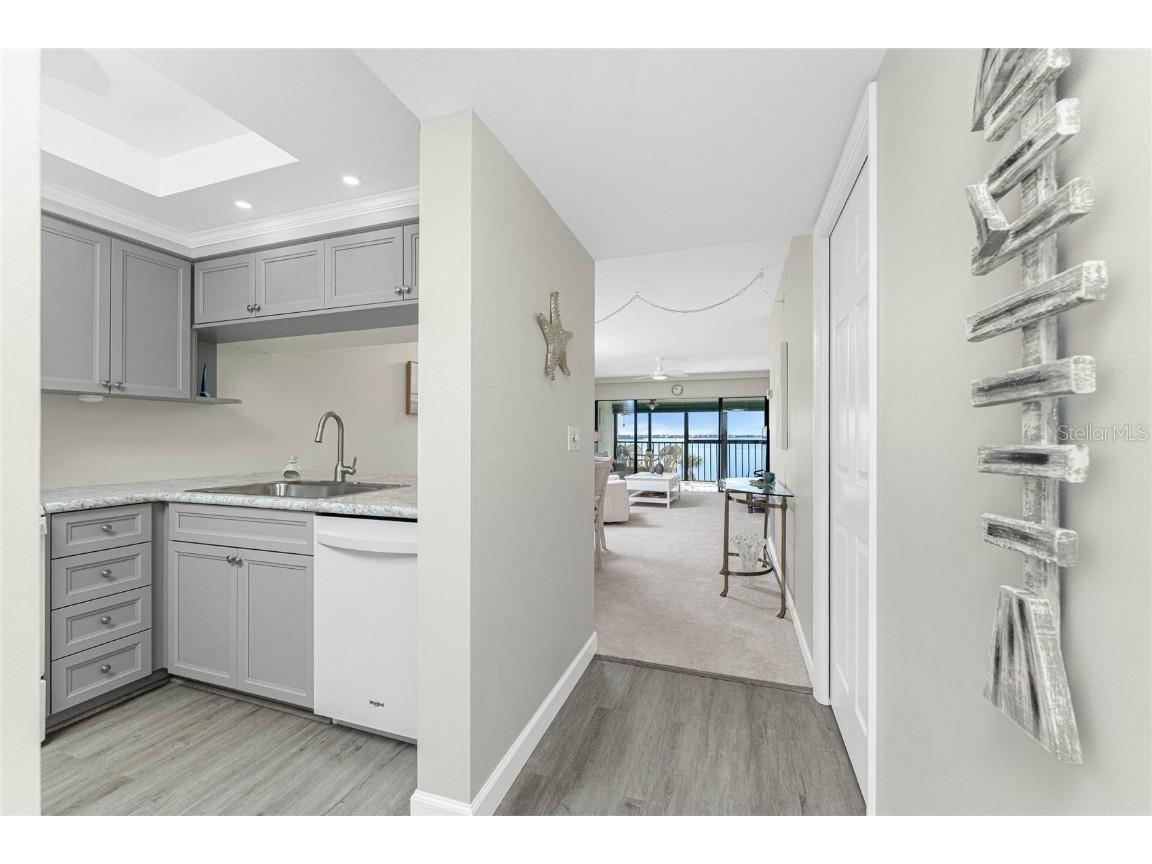 1551 Beach Road #306 Englewood FL 34223 - LEMON BAY D6143987 image9