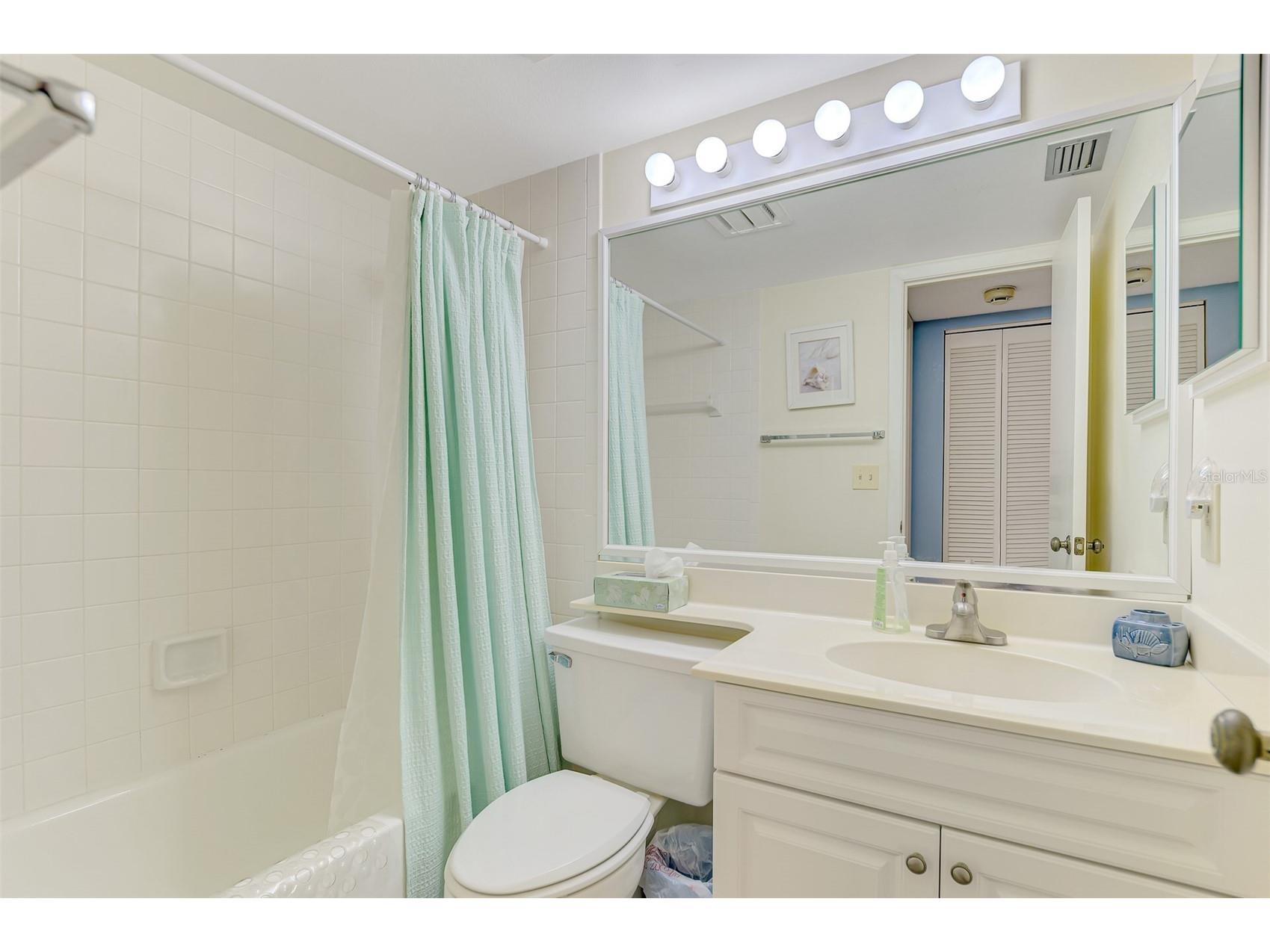 1551 Beach Road #309 Englewood FL 34223 - LEMON BAY A4698801 image42