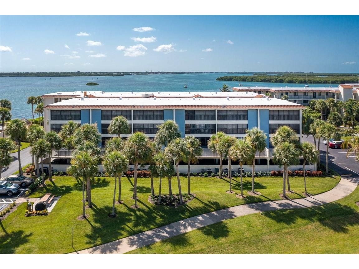 1551 Beach Road #413 Englewood FL 34223 D6133428 image1