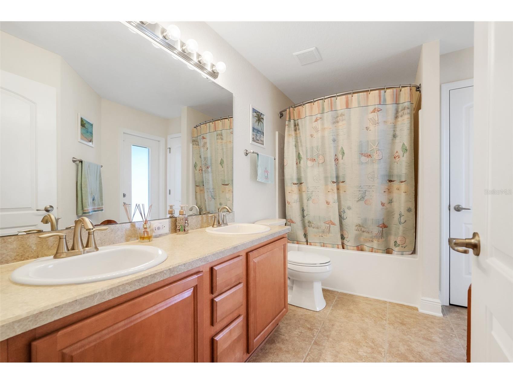 1551 Blue Sky Boulevard Haines City FL 33844 O6378384 image22