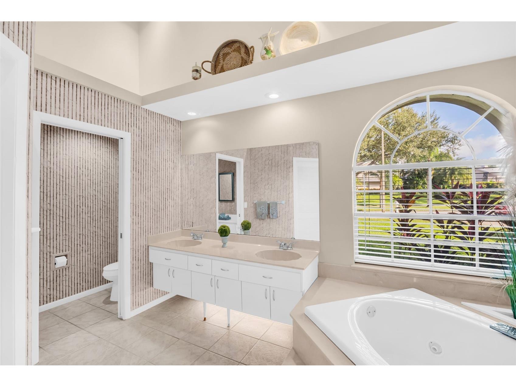 1551 Mcauliffe Lane Palm Harbor FL 34683 TB8442850 image14