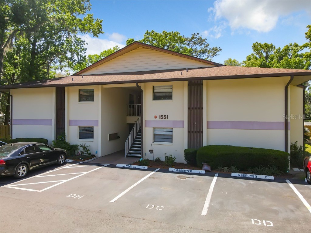 1551 NE 2nd Street #B Ocala FL 34470 OM656953 image1