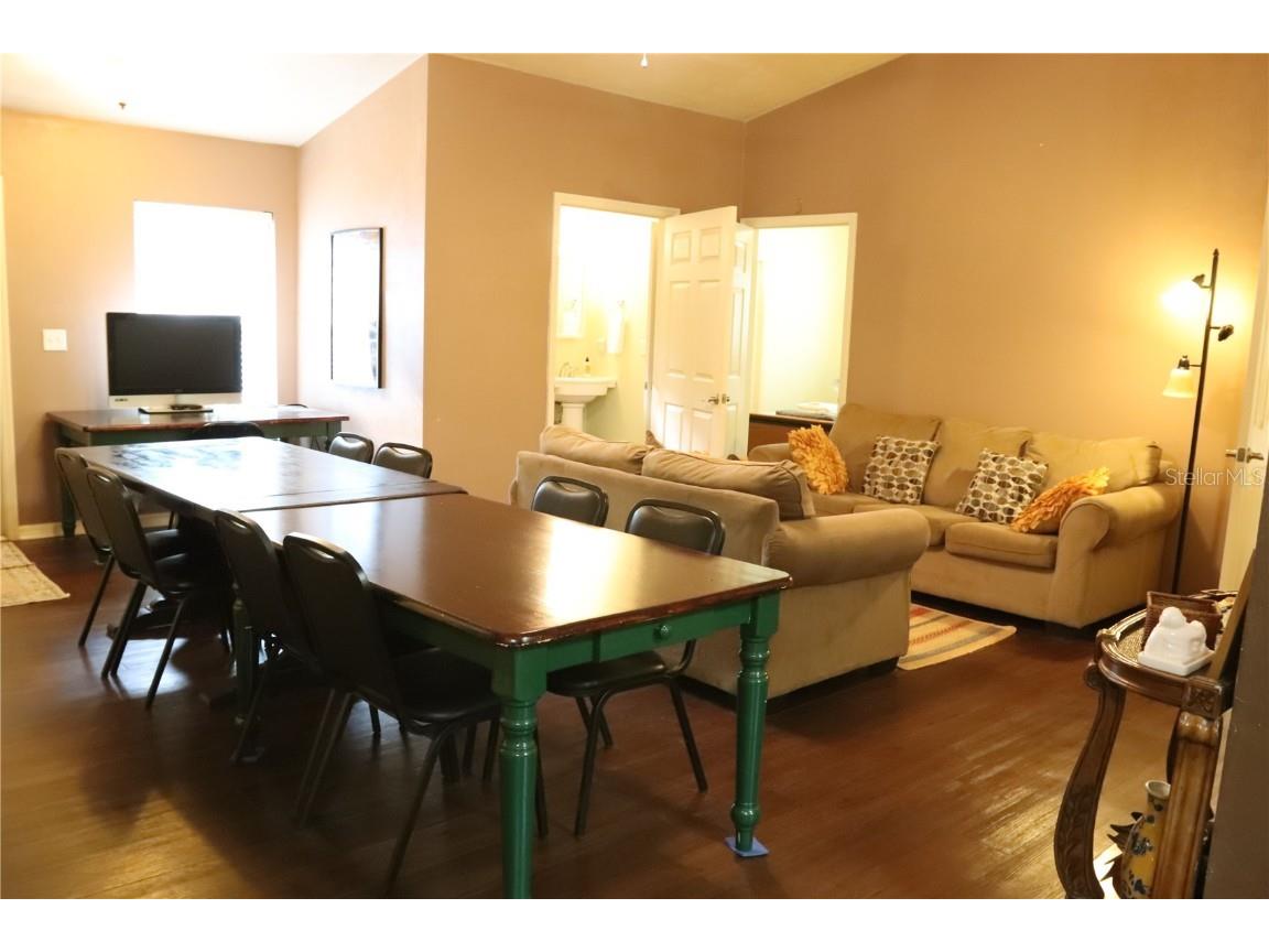 1551 SE 51st Street Gainesville FL 32641 GC535506 image4