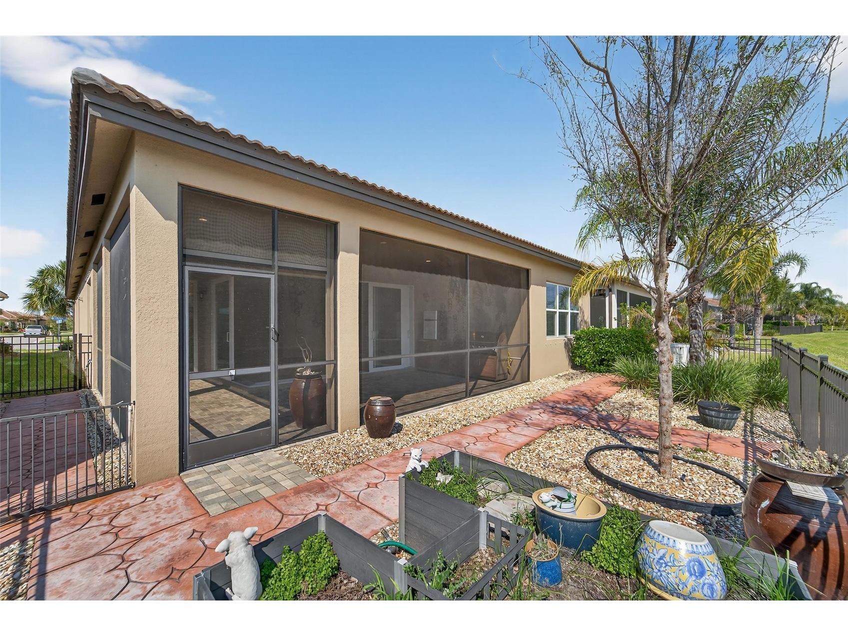 15512 Corona Del Mar Drive Wimauma FL 33598 TB8468540 image59