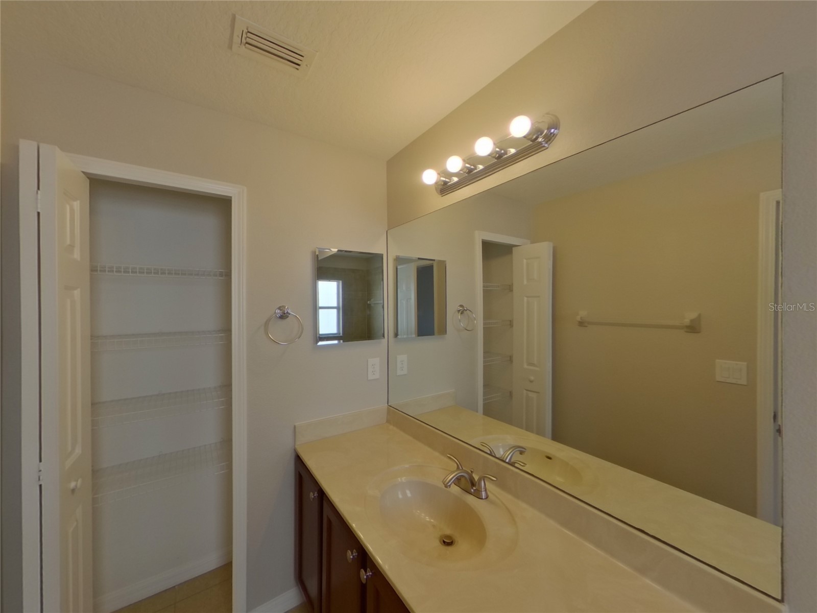 15512 Telford Spring Drive Ruskin FL 33573 C7524269 image9