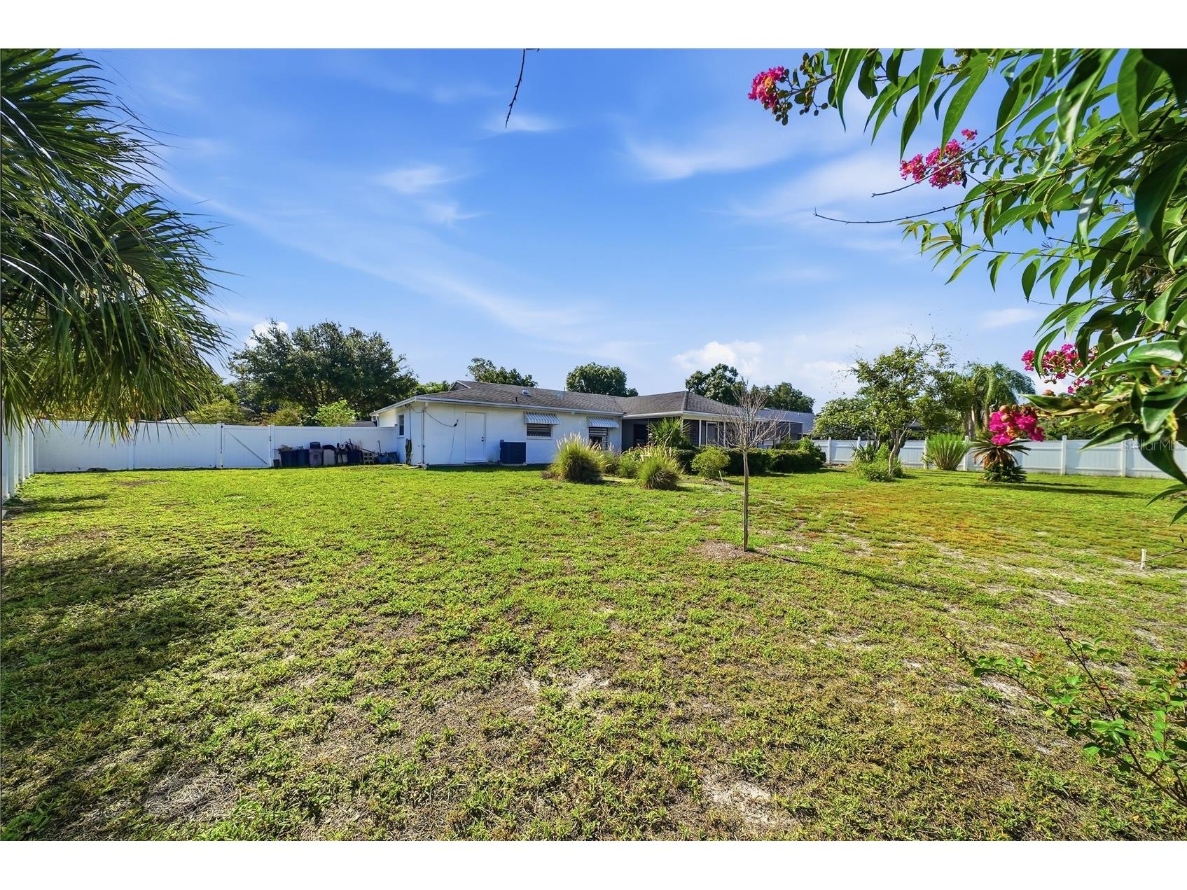 15512 Woodfair Place Tampa FL 33613 TB8525530 image7