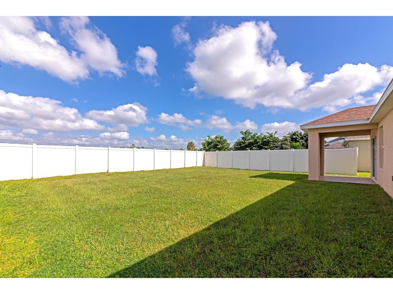 15517 Rose Grove Drive Bradenton FL 34212 A4690944 image4