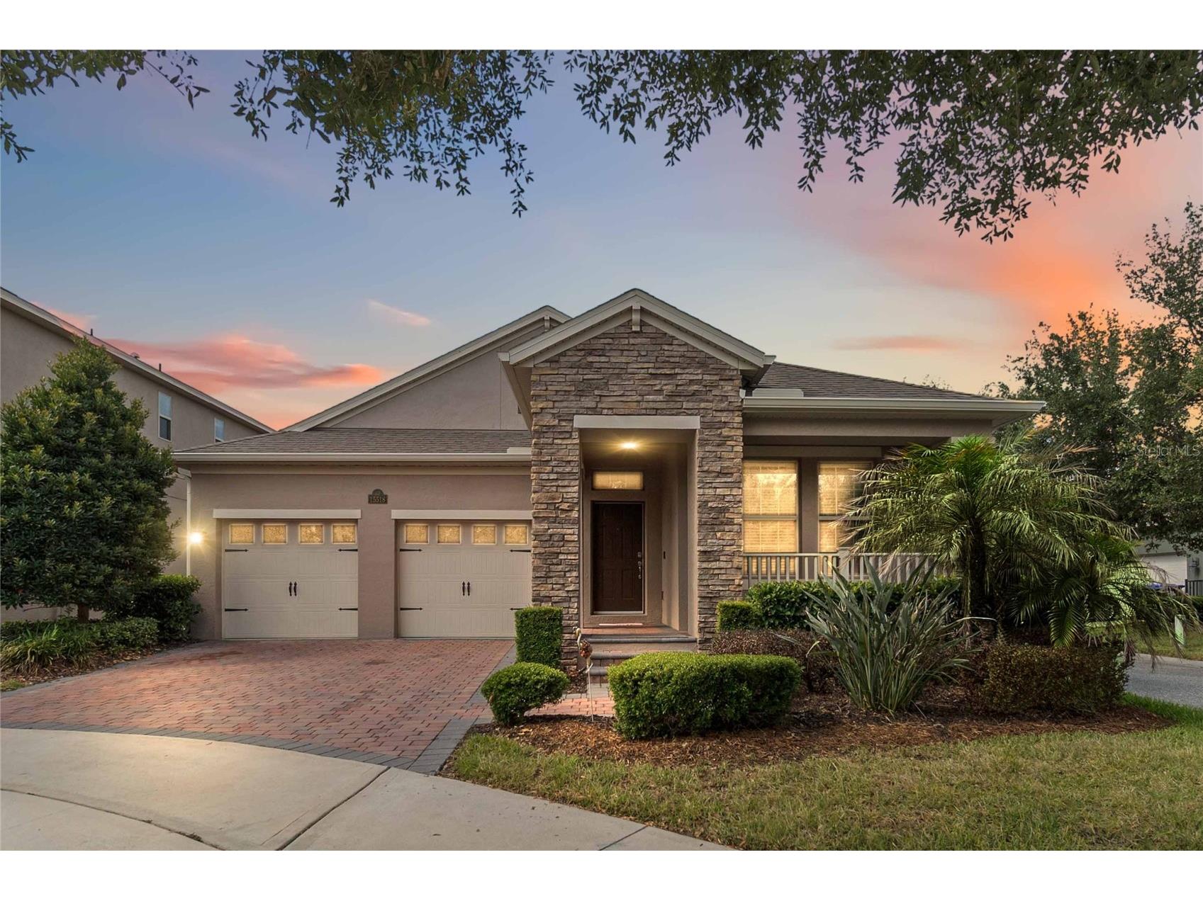 15518 Fountain Cove Court Winter Garden FL 34787 - HICKORYNUT LAKE O6407942 image1