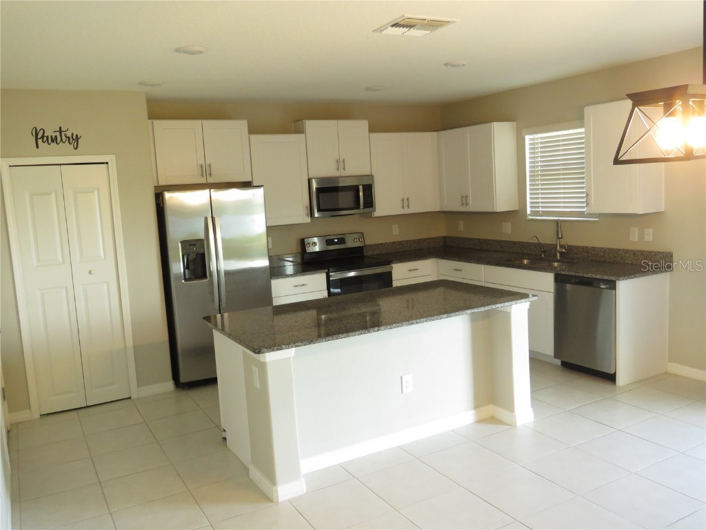 15518 Miller Creek Drive Sun City Center FL 33573 TB8456030 image2