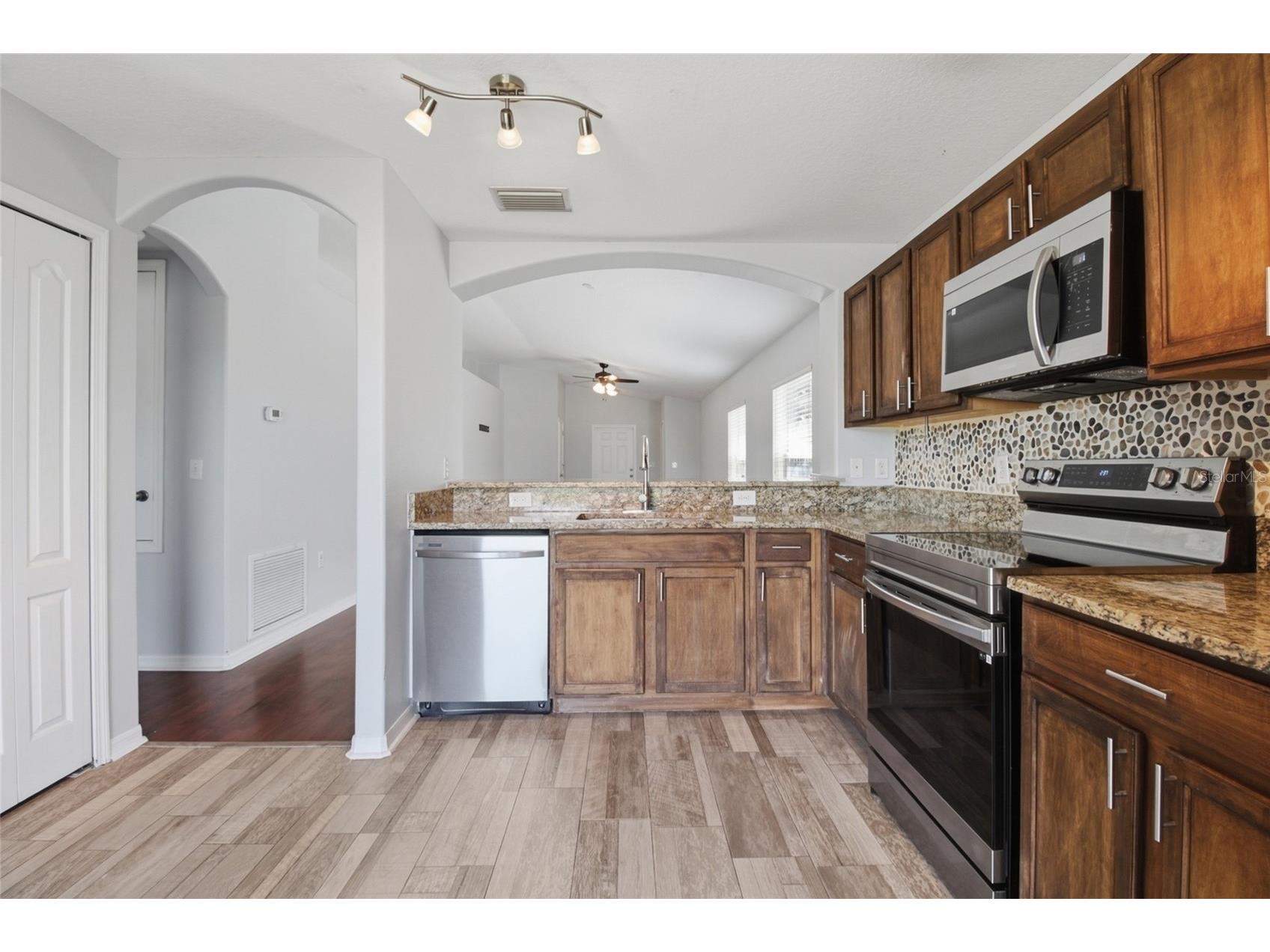 15519 Telford Spring Drive Sun City Center FL 33573 TB8527974 image8