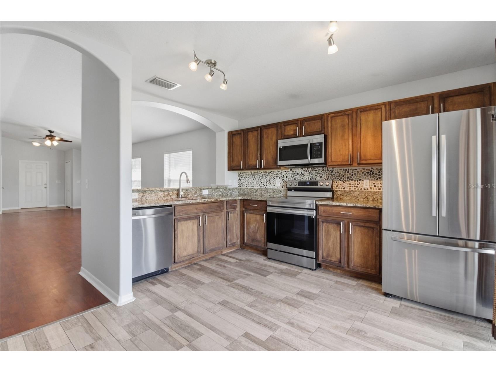 15519 Telford Spring Drive Sun City Center FL 33573 TB8527974 image9
