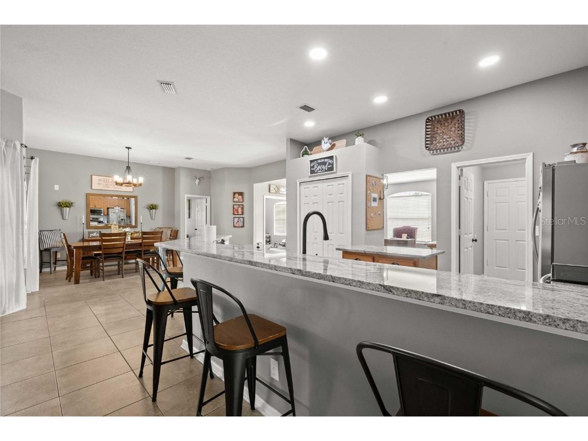 1552 Avondale Ridge Drive Plant City FL 33567 TB8426668 image37