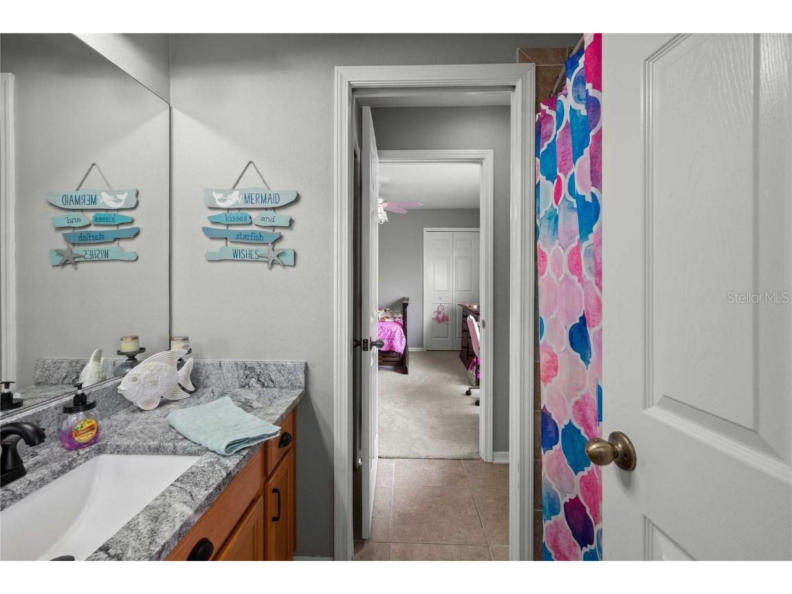 1552 Avondale Ridge Drive Plant City FL 33567 TB8426668 image42