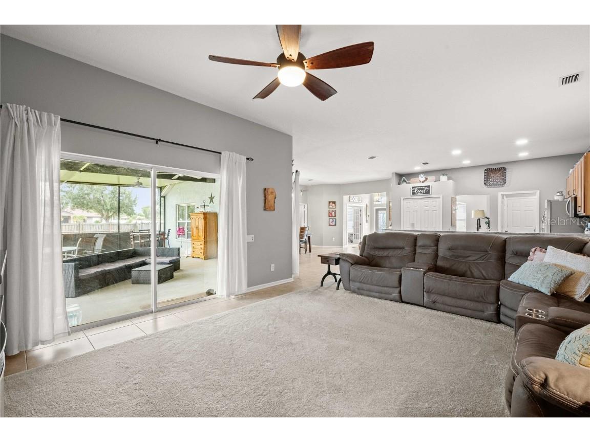 1552 Avondale Ridge Drive Plant City FL 33567 TB8426668 image50