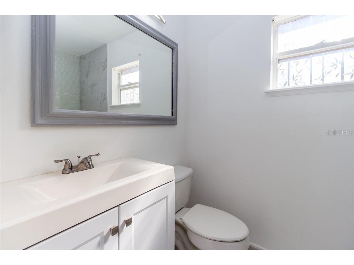 1552 Deltona Boulevard Spring Hill FL 34606 W7879993 image24