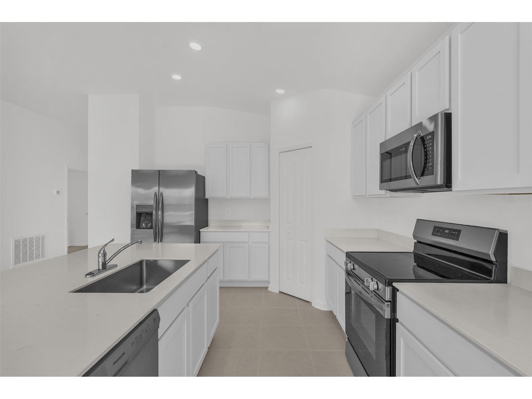 1552 Loxley Trail Kissimmee FL 34746 O6403567 image11