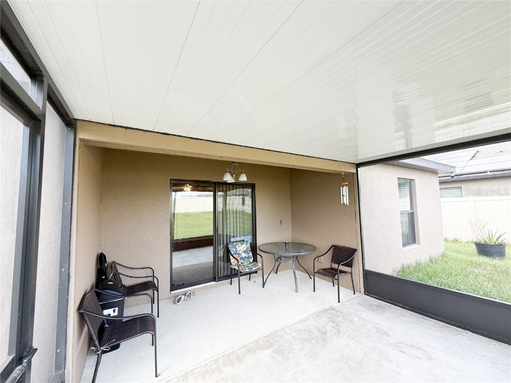 1552 Swan Lake Circle Dundee FL 33838 S5136240 image28