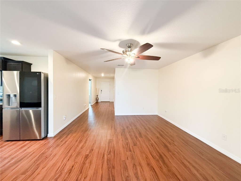 1552 Swan Lake Circle Dundee FL 33838 S5136240 image9