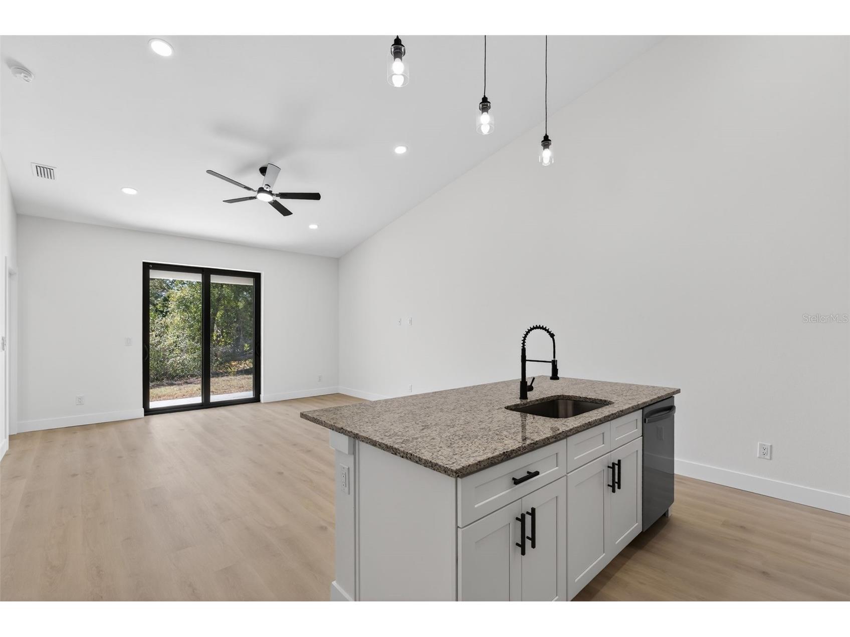 15523 15525 Chamberlain Boulevard Port Charlotte FL 33953 N6142863 image2