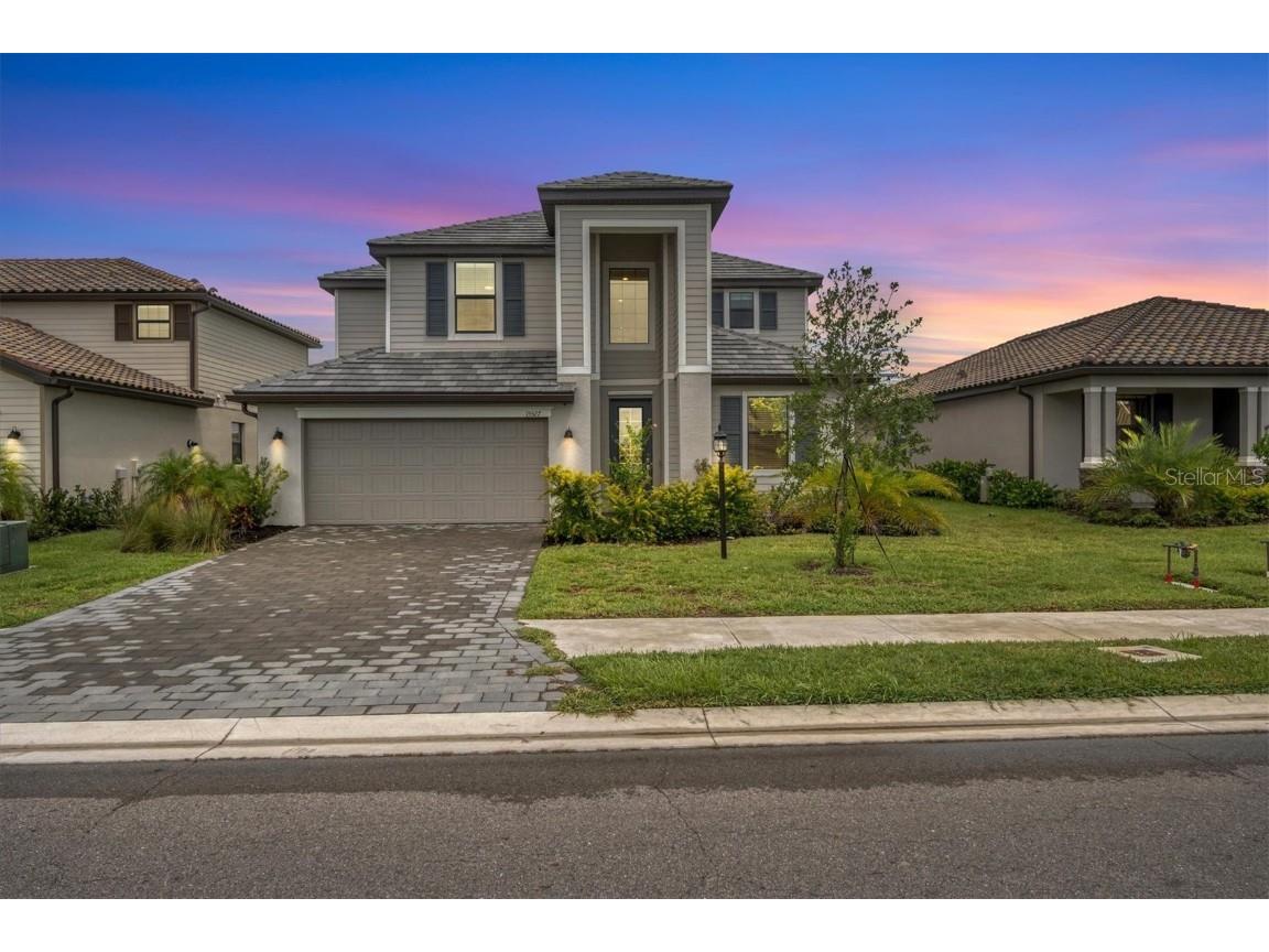 15527 Islandwalk Avenue Bradenton FL 34211 A4580150 image1